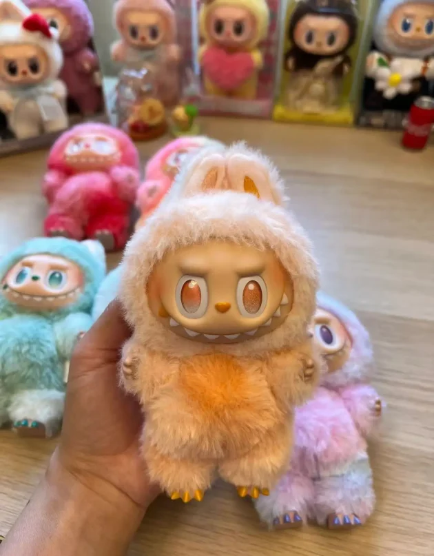 Labubu Third Generation Dolls Bubble Mart The Monster Vinyl Labubu Keychain - Image 3